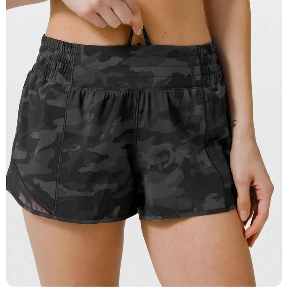 Lululemon camo black hotty hot shorts